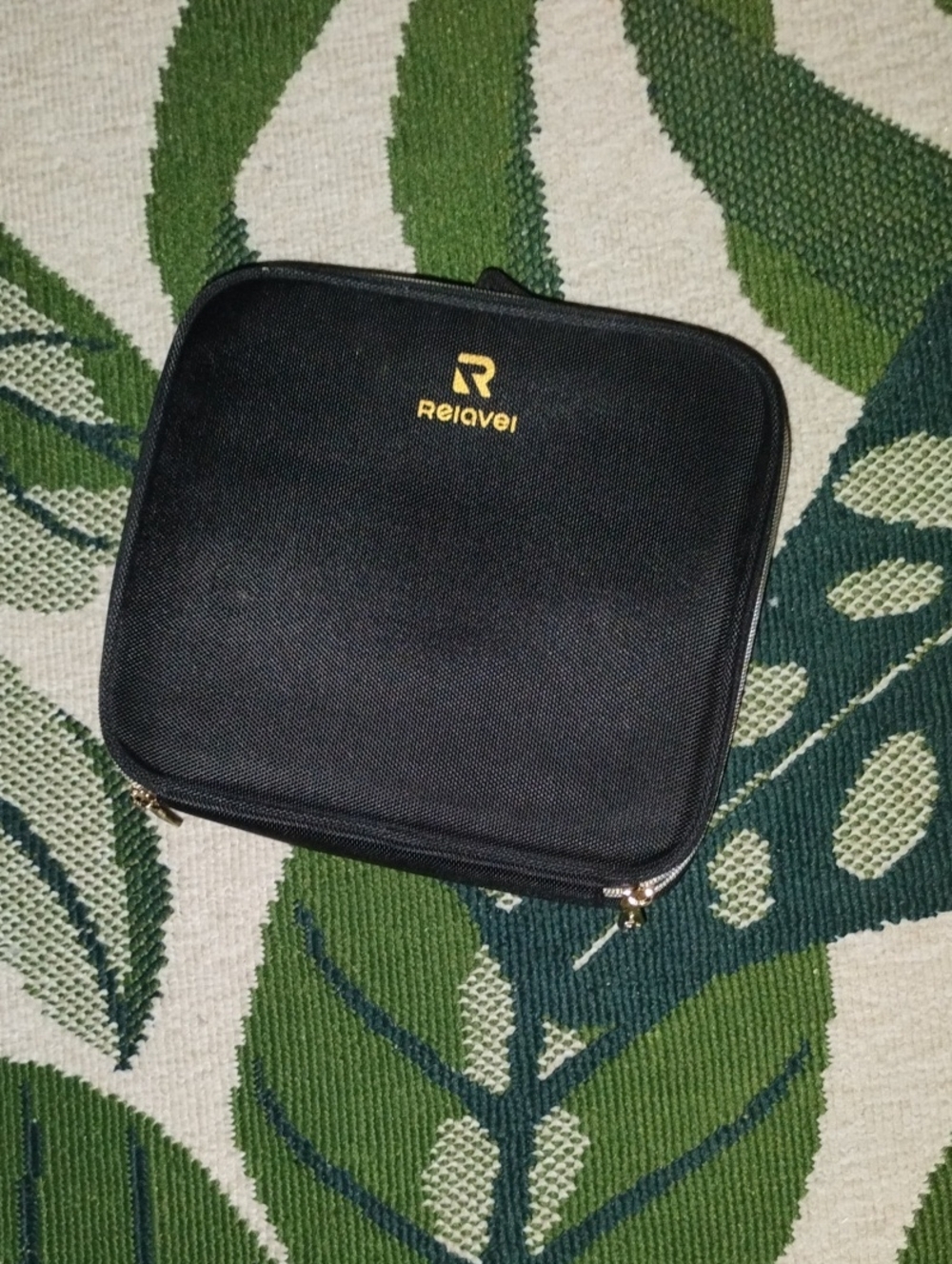 Reiavel Black Travel Toiletry Bag for Women